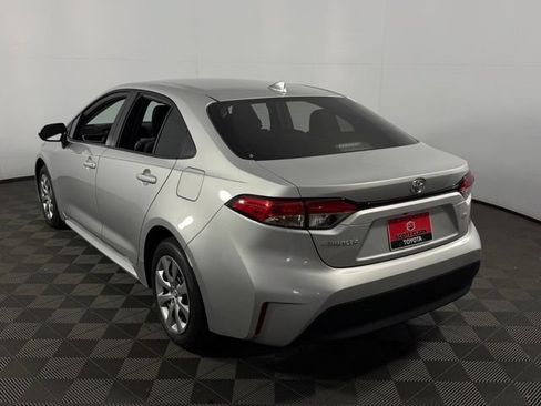 New 2026 Toyota Corolla LE FWD image 5