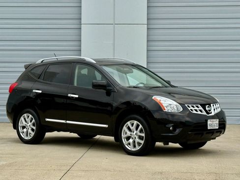 Used 2013 Nissan Rogue SL AWD/4WD image 1
