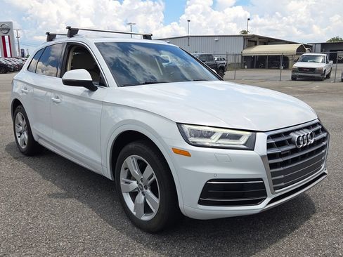 Used 2019 Audi Q5 2.0T Premium Plus w/ Premium Plus Package AWD/4WD image 15