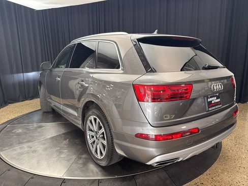 Used 2017 Audi Q7 3.0T Premium Plus w/ Premium Plus Package AWD/4WD image 4