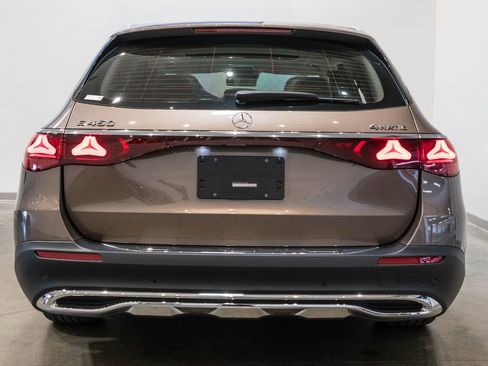 Used 2025 Mercedes-Benz E 450 4MATIC All-Terrain Wagon image 8