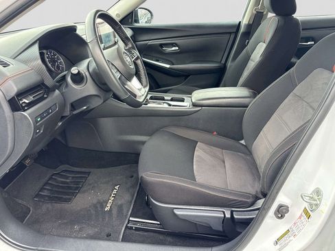 Certified 2023 Nissan Sentra SR image 9