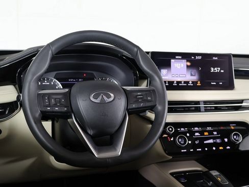 Used 2023 INFINITI QX60 Pure image 27