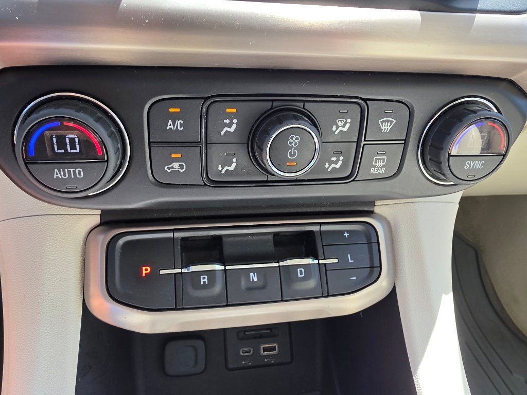 Used 2021 GMC Acadia Denali w/ Trailering Package AWD/4WD image 30