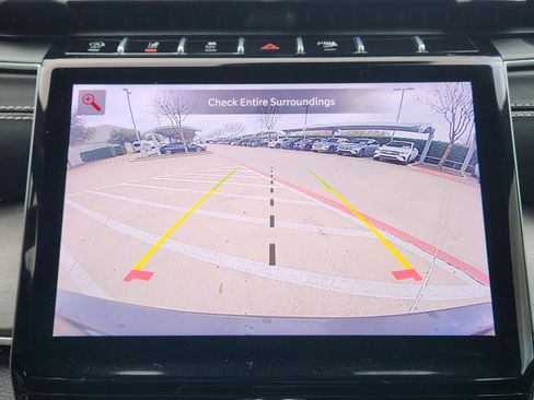 Used 2024 Jeep Grand Cherokee L Limited image 20