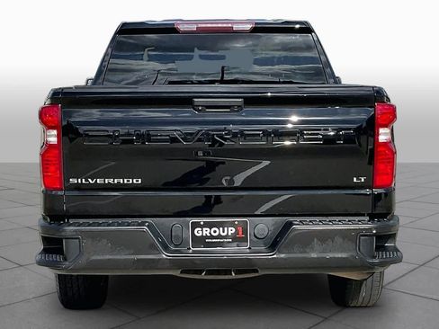 Used 2020 Chevrolet Silverado 1500 LT RWD image 4