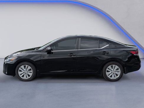 Used 2024 Nissan Sentra S FWD image 3