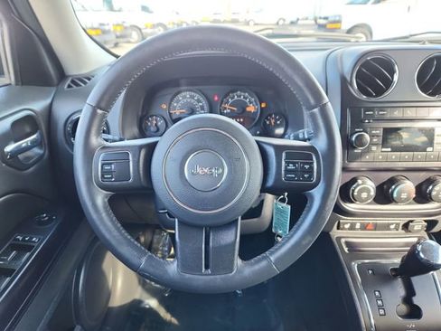 Used 2016 Jeep Patriot Sport w/ Power Value Group image 32