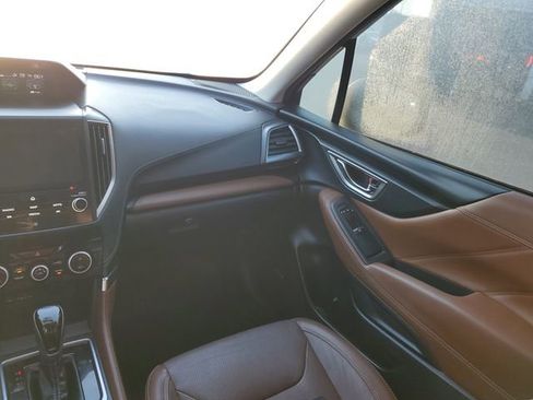 Used 2019 Subaru Forester Touring image 14