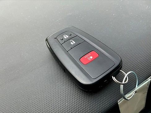 Used 2024 Toyota 4Runner TRD Off-Road image 11