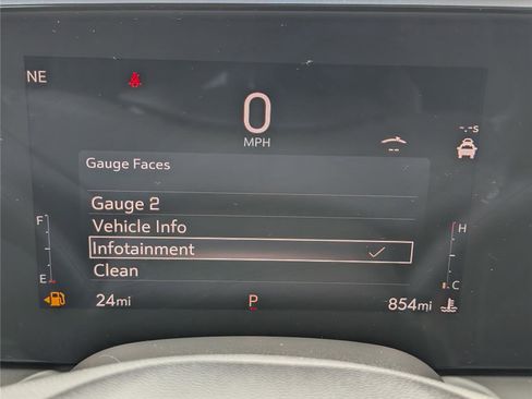 Used 2025 Buick Encore GX Avenir w/ Avenir Technology Package image 33