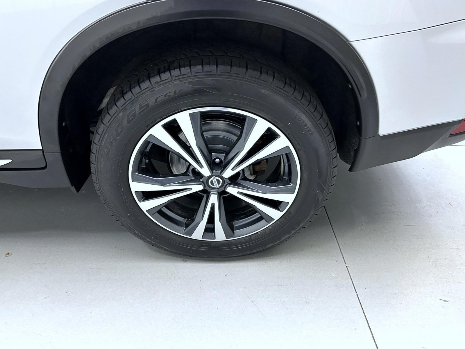 Used 2018 Nissan Rogue SL AWD/4WD image 22