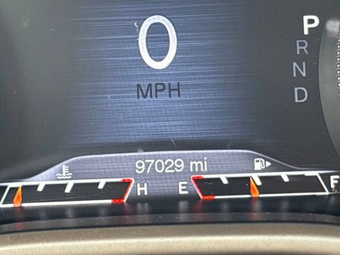 Used 2017 Jeep Cherokee Limited AWD/4WD image 18
