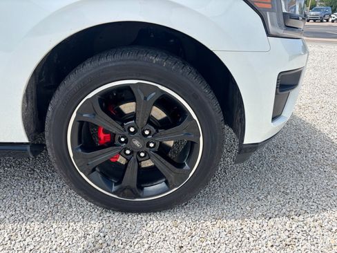 Used 2023 Ford Expedition Max Limited AWD/4WD image 17