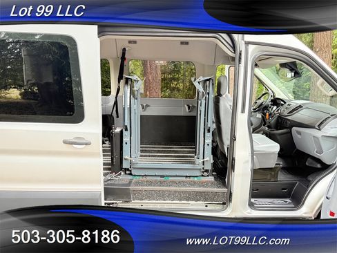 Used 2017 Ford Transit 150 XL image 50