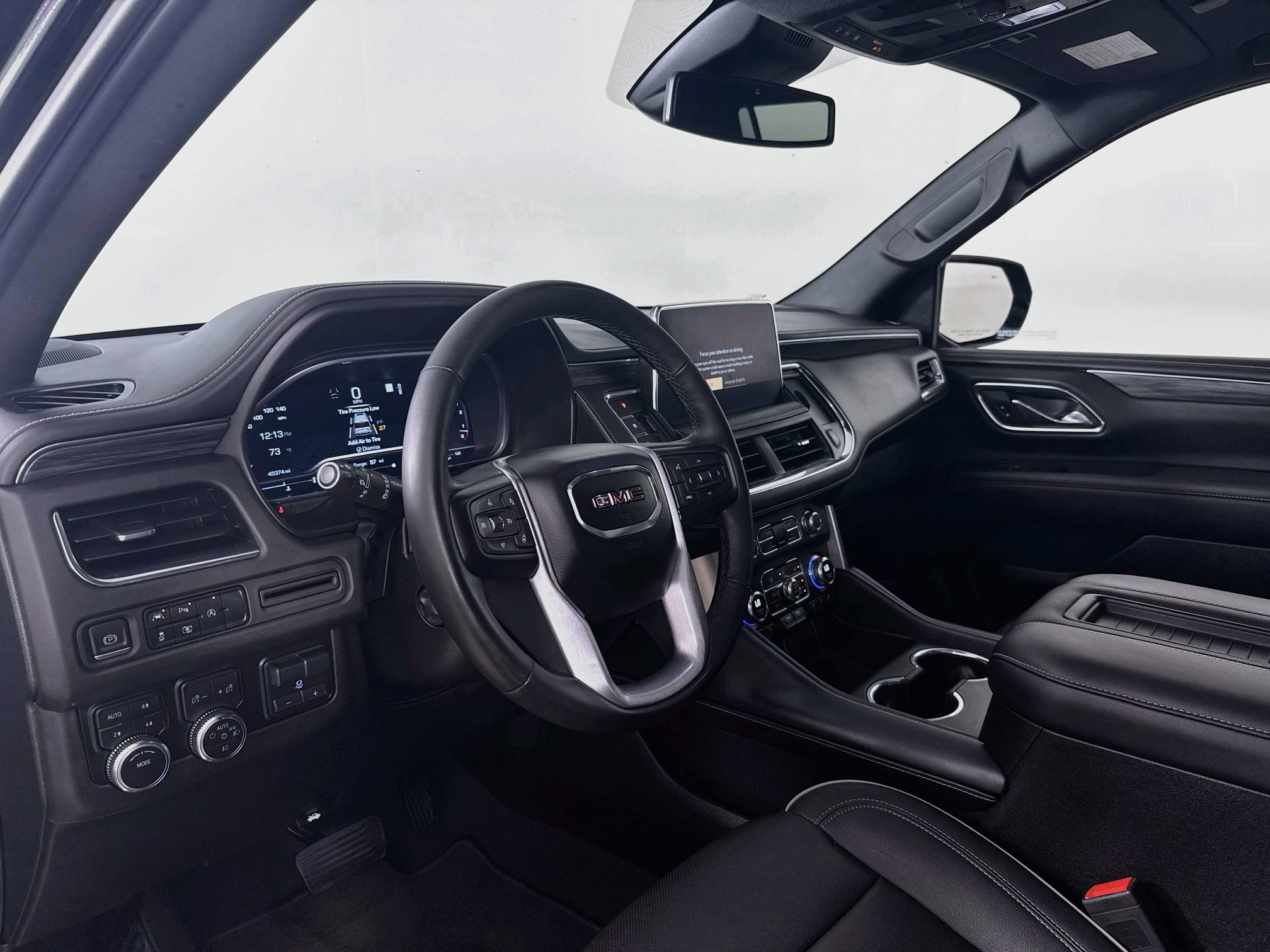Used 2023 GMC Yukon XL SLT w/ SLT Premium Package AWD/4WD image 10