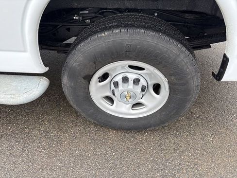 Used 2024 Chevrolet Express 2500 w/ Driver Convenience Package image 11