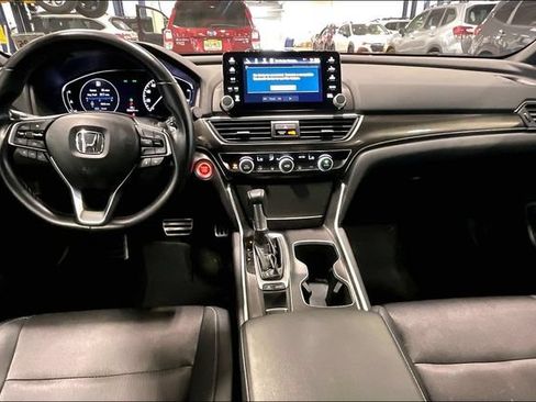 Used 2020 Honda Accord Sport image 15