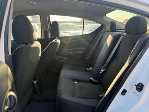 Used 2012 Nissan Versa SV FWD image 26