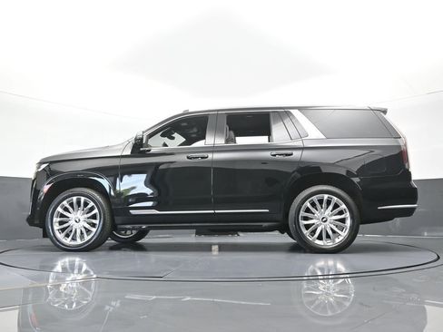Used 2023 Cadillac Escalade Premium Luxury image 63