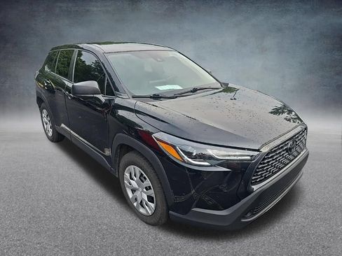 Used 2022 Toyota Corolla Cross L AWD/4WD image 10