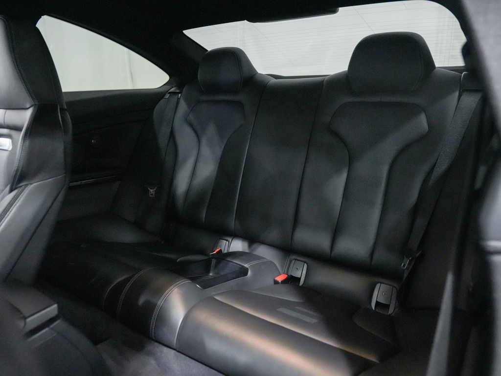 Used 2015 BMW M4 Coupe w/ Executive Package RWD image 30