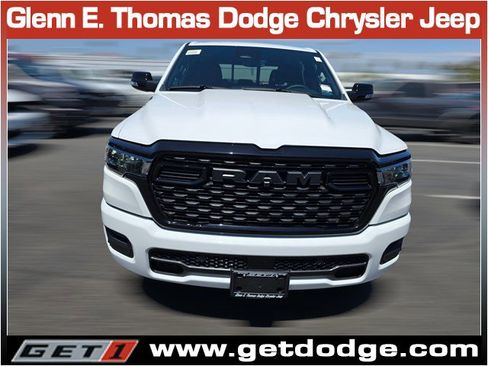 New 2025 RAM 1500 Big Horn image 2