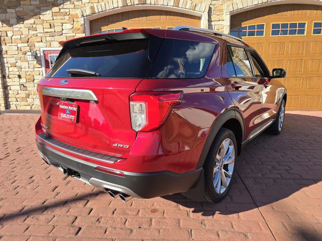Used 2022 Ford Explorer Platinum w/ Equipment Group 601A AWD/4WD image 3