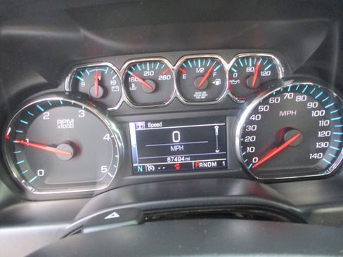 Used 2015 Chevrolet Silverado 3500 LT w/ LT Convenience Package image 17