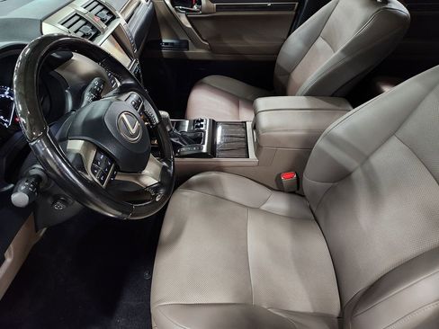 Used 2020 Lexus GX 460 Premium image 30
