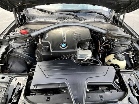 Used 2013 BMW 320i Sedan image 30