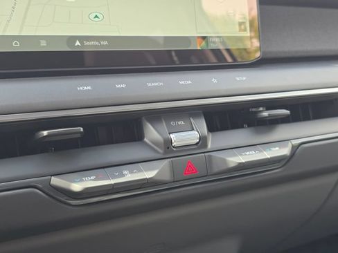 New 2026 Kia EV9 Light RWD image 32