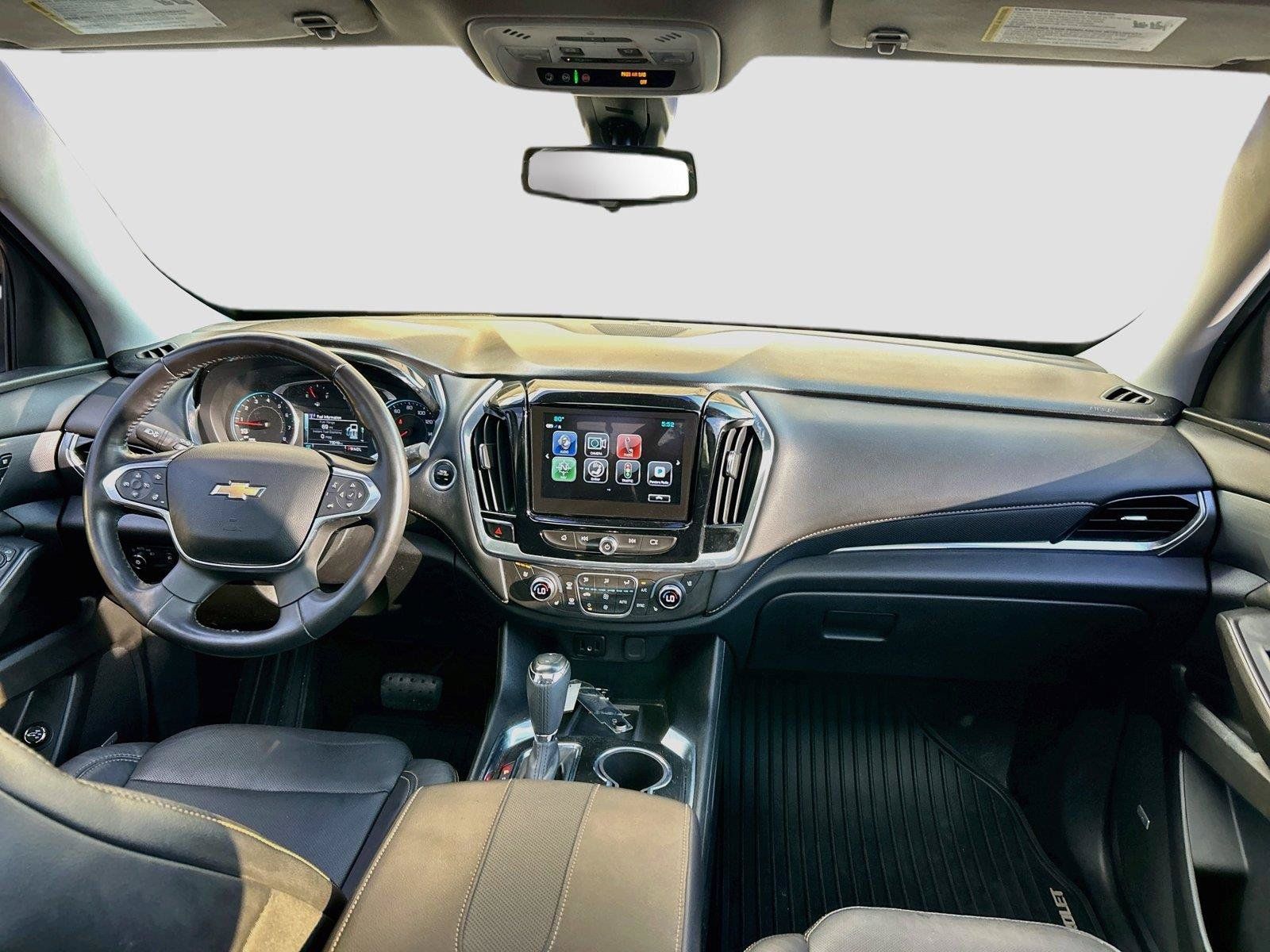 Used 2019 Chevrolet Traverse Premier w/ Driver Confidence II Package FWD image 17