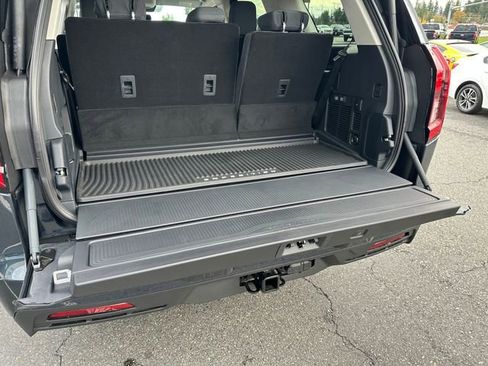 New 2025 Ford Expedition Active image 26