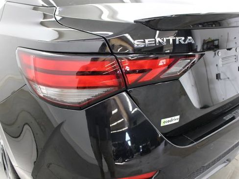 Used 2023 Nissan Sentra SR FWD image 40