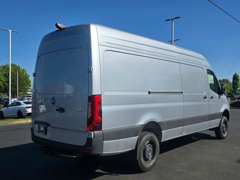 New 2026 Mercedes-Benz Sprinter 2500 image 6
