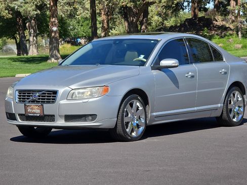 Used 2007 Volvo S80 3.2 image 9