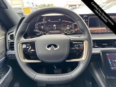 Certified 2026 INFINITI QX80 4WD image 11