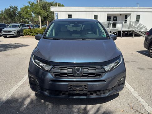Used 2025 Honda Odyssey EX-L image 2