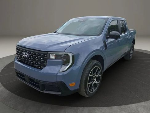 Used 2025 Ford Maverick Lariat w/ 4K Tow Package AWD/4WD image 1