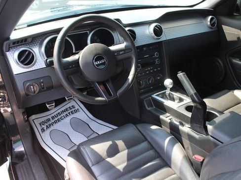 Used 2008 Ford Mustang GT Premium RWD image 22