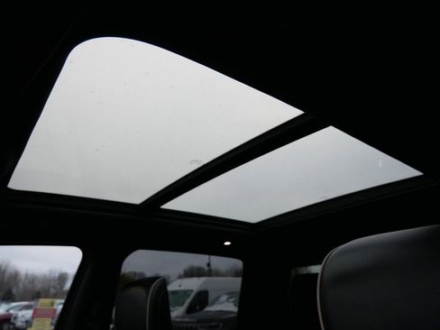 Certified 2022 RAM 1500 Laramie image 25