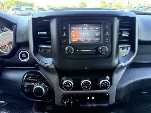 Used 2019 RAM 2500 Tradesman w/ Chrome Appearance Group AWD/4WD image 27