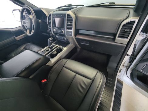 Used 2020 Ford F150 Lariat w/ Equipment Group 502A Luxury image 11