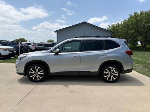 Used 2019 Subaru Forester Limited AWD/4WD image 3