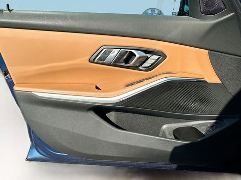 Used 2023 BMW 330i Sedan w/ Driving Assistance Package image 22