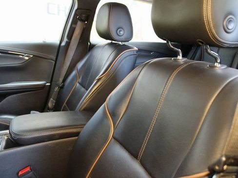 Used 2019 Chevrolet Impala Premier image 16