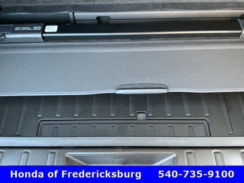 Used 2024 Subaru Ascent Touring AWD/4WD image 23
