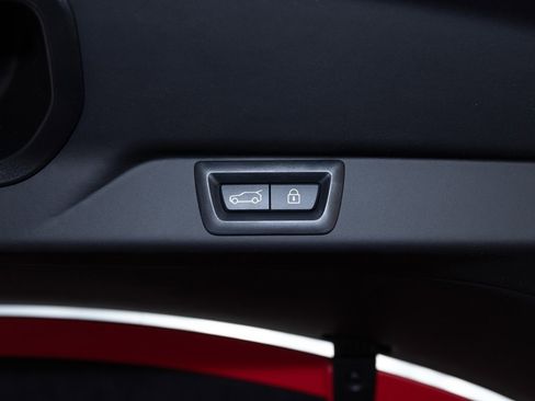 New 2025 Rolls-Royce Cullinan image 49