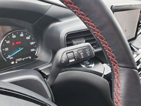 Used 2024 Ford Explorer ST-Line w/ Class IV Trailer Tow Package image 18